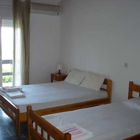 Ilias Appartements Tsaprounis Ellinika  Exterior photo